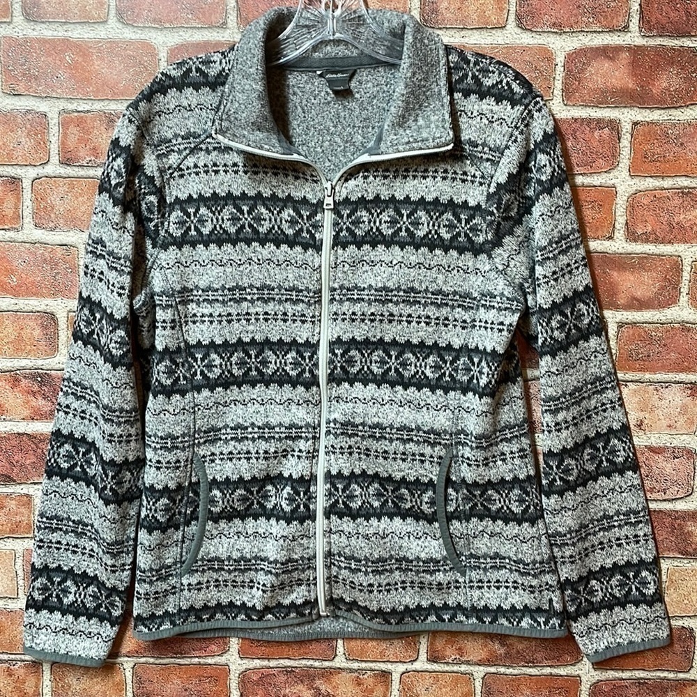 EDDIE bauer gray, zip up, teddy, fall/Winter jacket, size large, lightweight
